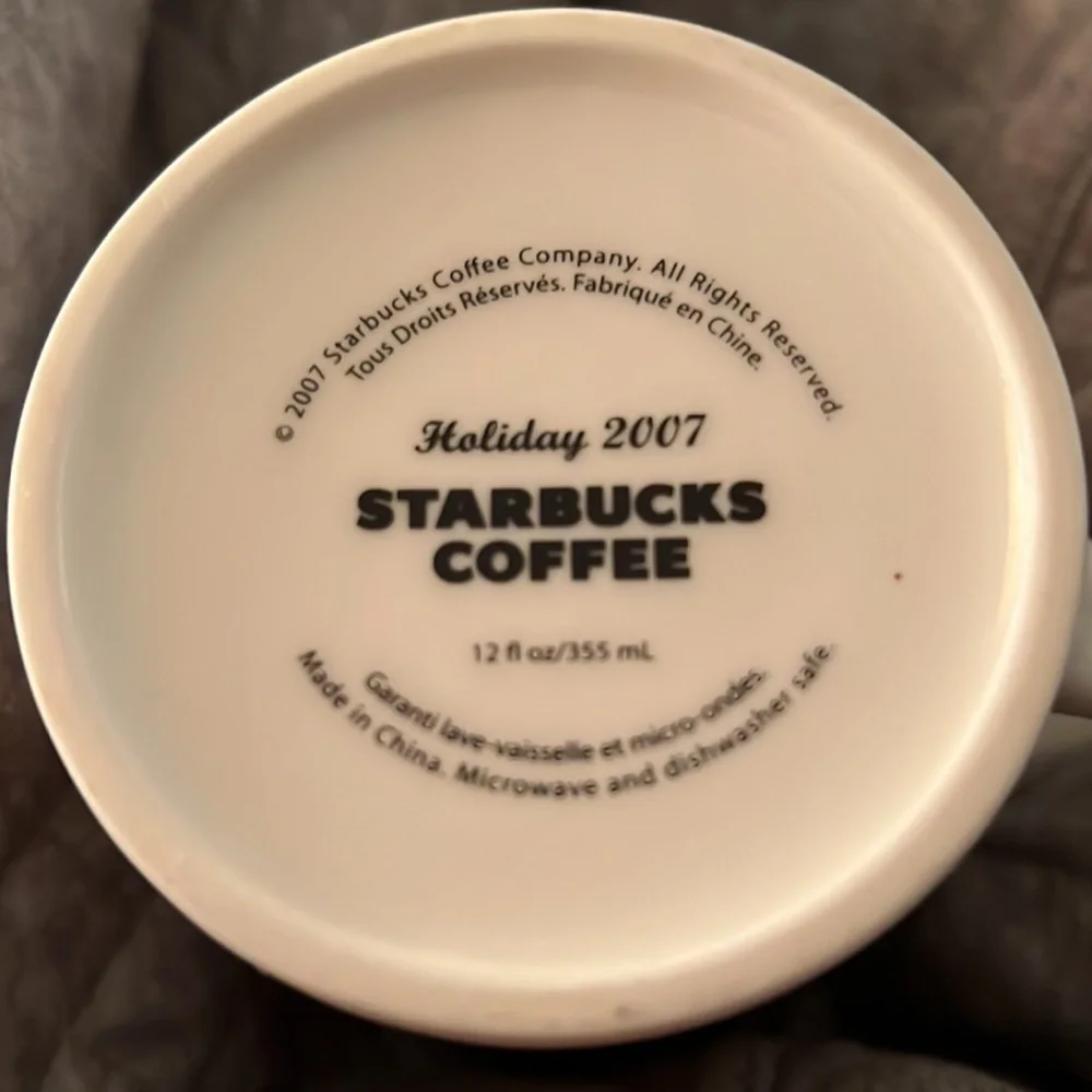 Starbucks 2007 Holiday Green Red White Mug Cup